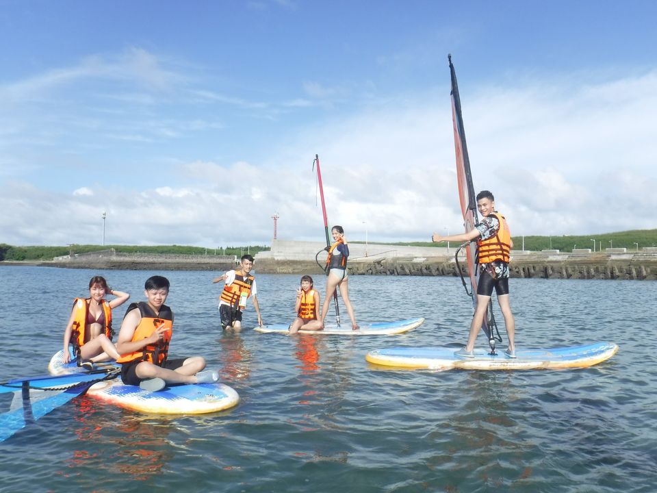 澎湖旅遊-井垵三合一(獨木舟，滑水，風帆)
